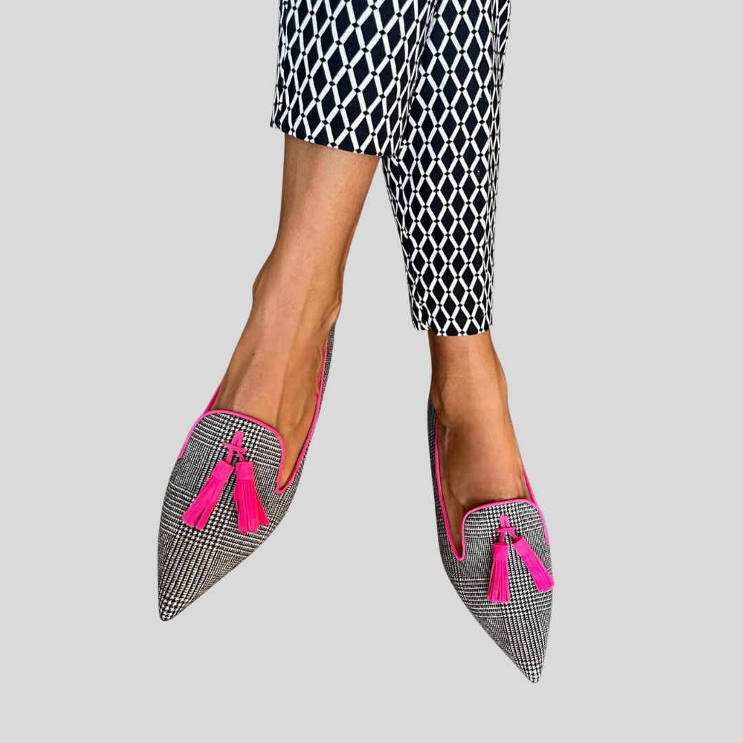 Saylor™ | Fluo Fringe Loafers