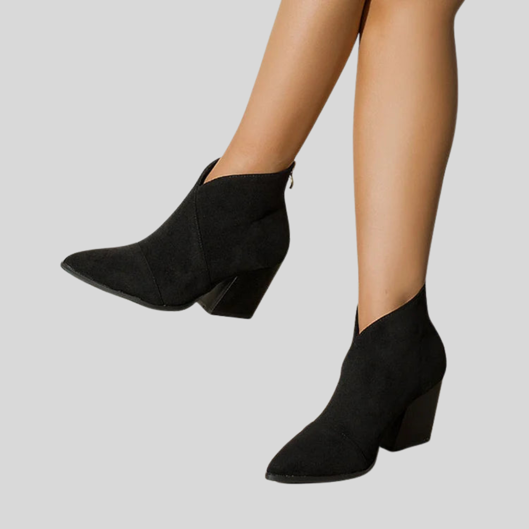 Emeryn™ | Pointed Ankle Boots